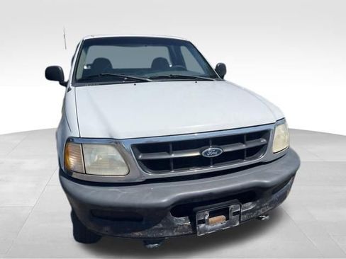 Used 1997 Ford F150 4x4 Regular Cab image 4