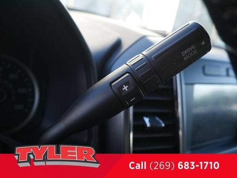 Used 2018 Ford F150 XLT w/ Equipment Group 302A Luxury AWD/4WD image 23
