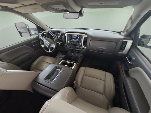 Used 2017 GMC Sierra 1500 SLT w/ SLT Premium Package image 22