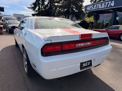 Used 2014 Dodge Challenger Rallye Redline image 8