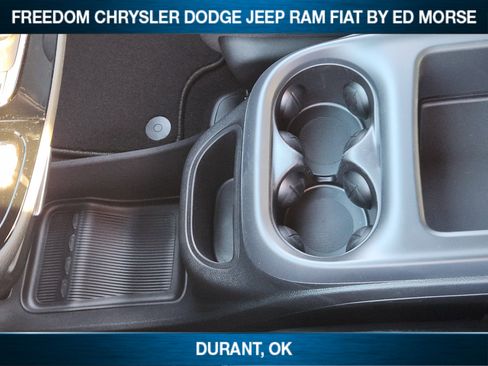 New 2026 Chrysler Pacifica Select image 15