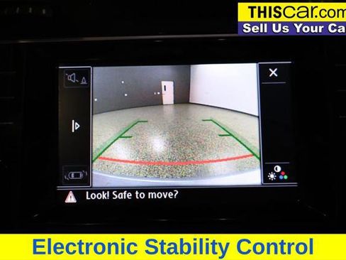 Used 2015 Volkswagen GTI SE image 15