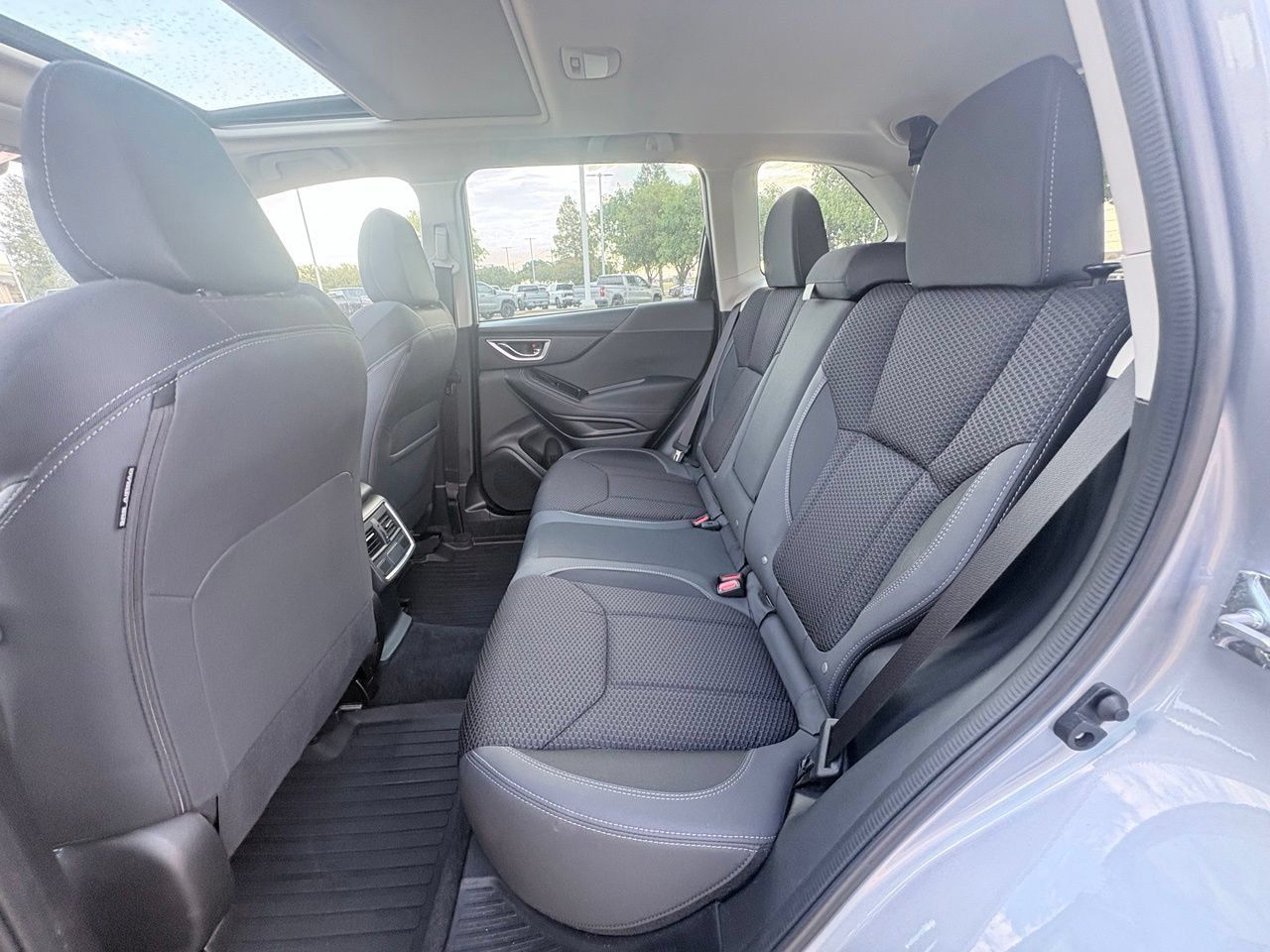 Used 2024 Subaru Forester Premium AWD/4WD image 7