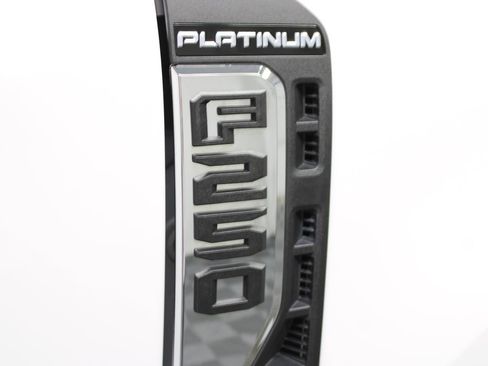 Used 2024 Ford F250 Platinum AWD/4WD image 65