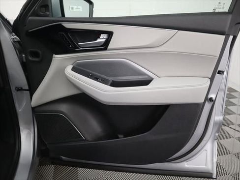 Used 2026 Acura MDX w/ Technology Package image 28