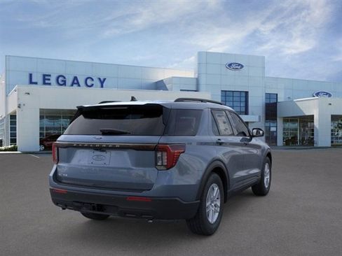 New 2026 Ford Explorer Active image 8