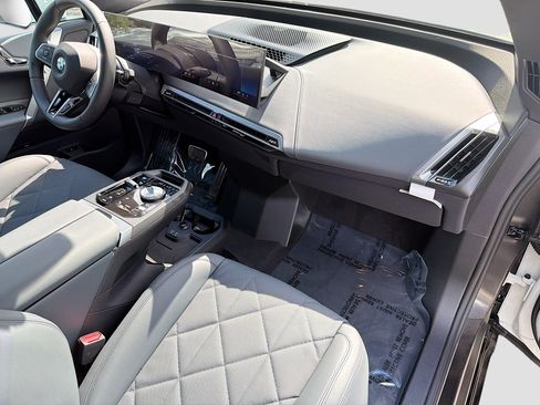 New 2026 BMW iX xDrive45 w/ M Sport Package image 15