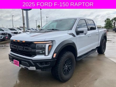 Used 2025 Ford F150 Raptor AWD/4WD image 3