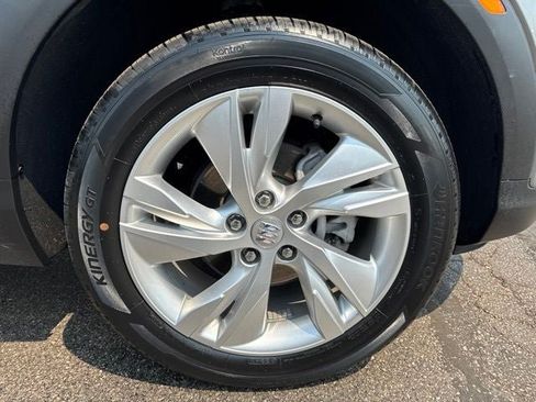 Used 2024 Buick Encore GX Preferred AWD/4WD image 30