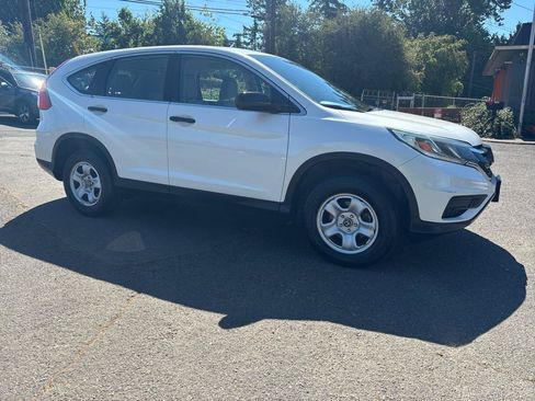 Used 2015 Honda CR-V LX image 7