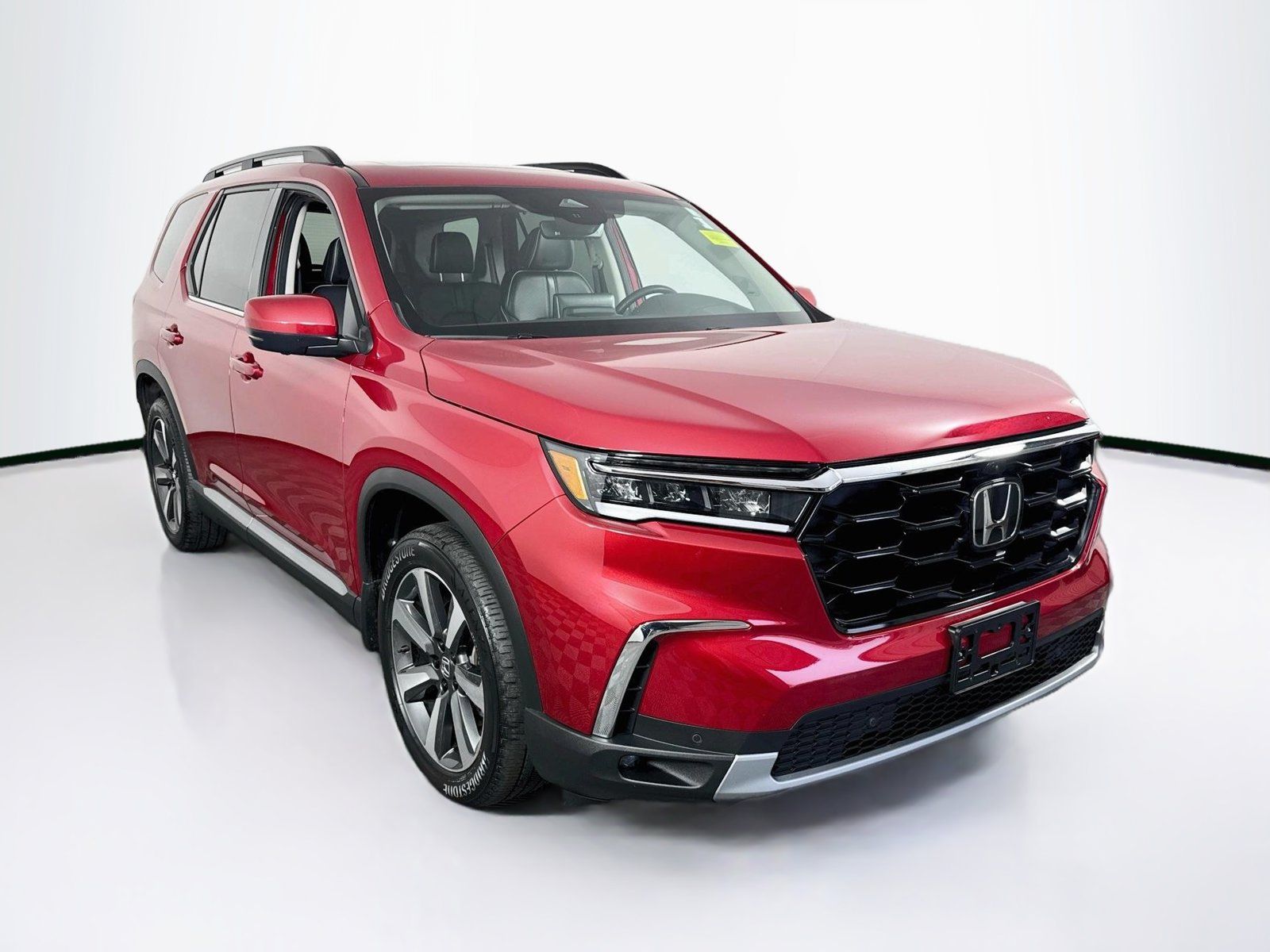 Used 2023 Honda Pilot Elite image 11