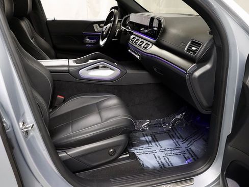 Certified 2023 Mercedes-Benz GLS 450 4MATIC image 37