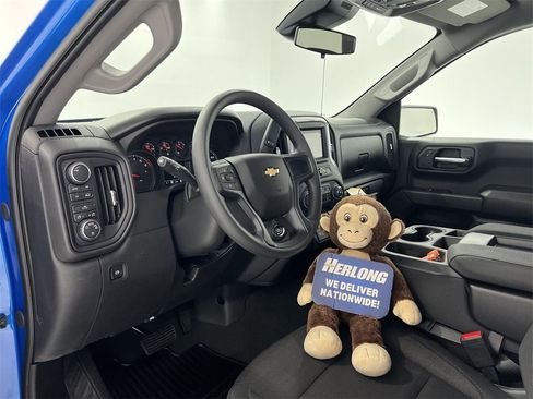 New 2026 Chevrolet Silverado 1500 Custom w/ Turbomax Blackout Package image 9