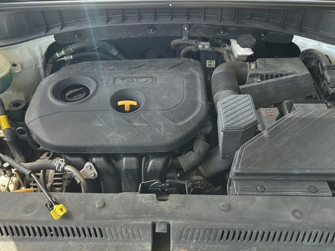 Used 2019 Hyundai Tucson SE FWD image 36
