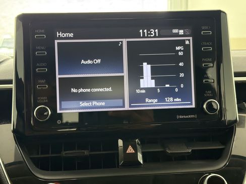 Used 2021 Toyota Corolla LE FWD image 19