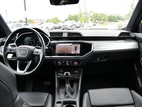 Used 2024 Audi Q3 2.0T Premium Plus AWD/4WD image 22