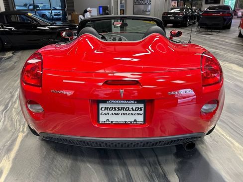 Used 2006 Pontiac Solstice Convertible w/ Premium Package RWD image 23