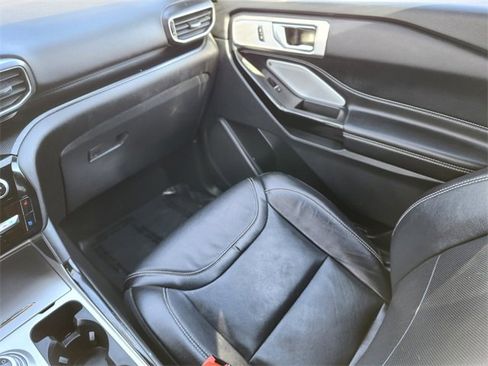Certified 2022 Ford Explorer ST w/ Equipment Group 401A image 15