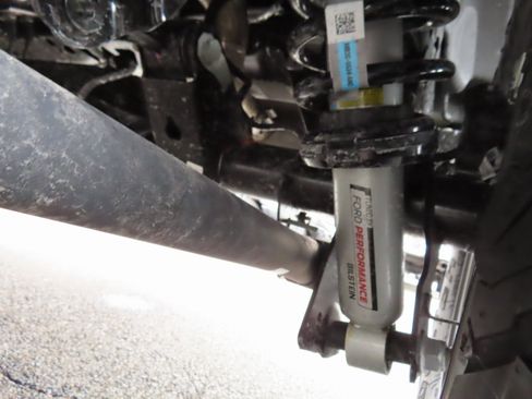 New 2025 Ford Bronco Base image 8