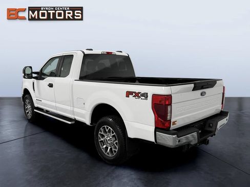 Used 2022 Ford F350 XLT w/ XLT Value Package AWD/4WD image 4