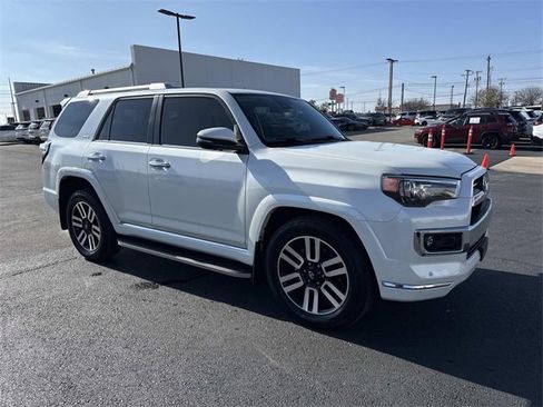 Used 2022 Toyota 4Runner Limited image 6