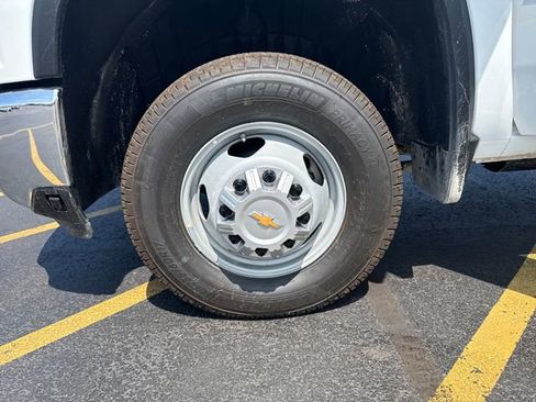 New 2025 Chevrolet Silverado 3500 W/T w/ WT Convenience Package image 25