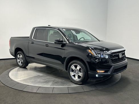 Certified 2024 Honda Ridgeline RTL image 2