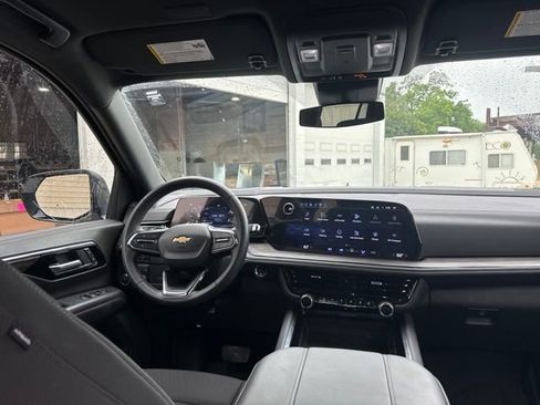 Used 2026 Chevrolet Tahoe LS w/ LPO, Dark Essentials Package RWD image 7