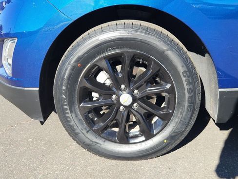 Used 2021 Chevrolet Equinox LT image 9