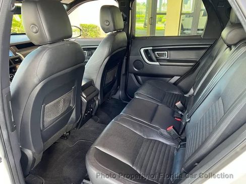 Used 2015 Land Rover Discovery Sport HSE Luxury image 9