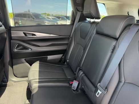 Used 2026 INFINITI QX60 Luxe FWD image 37