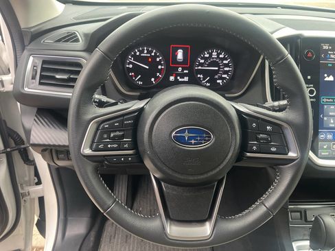 Used 2024 Subaru Ascent Premium w/ Convenience Package AWD/4WD image 8