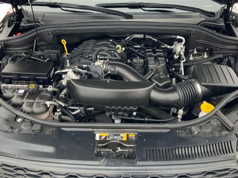 Used 2024 Dodge Durango GT image 23