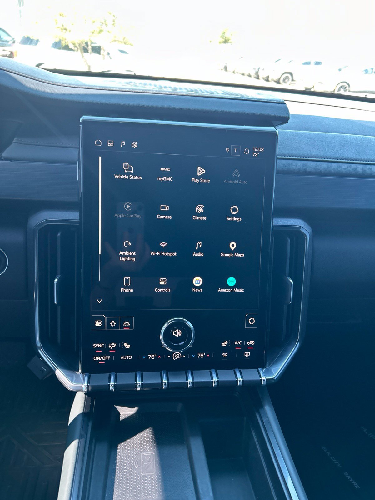 Used 2025 GMC Acadia AT4 AWD/4WD image 19