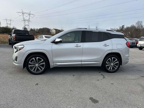 Used 2019 GMC Terrain Denali w/ Driver Alert Package II image 6