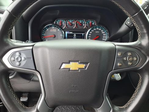 Used 2016 Chevrolet Silverado 1500 LT w/ Midnight Edition image 6