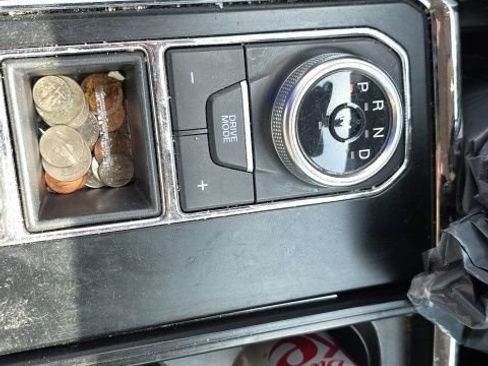 Used 2022 Ford Expedition XLT image 20