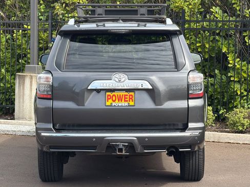 Used 2014 Toyota 4Runner Limited AWD/4WD image 5