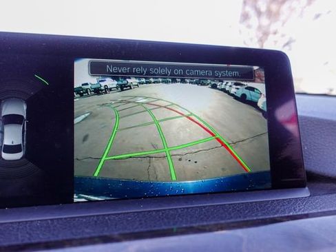 Used 2017 BMW 330i xDrive 330i xDrive image 18