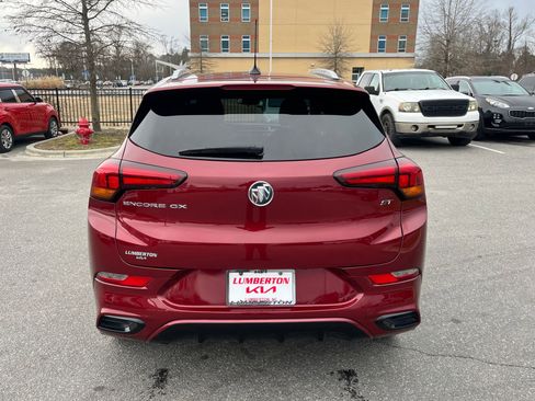 Used 2023 Buick Encore GX Select w/ Sport Touring Package image 16