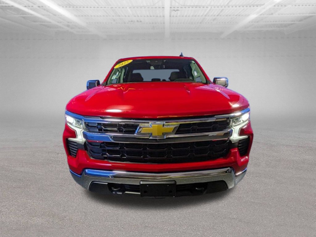 Used 2025 Chevrolet Silverado 1500 LT AWD/4WD image 10