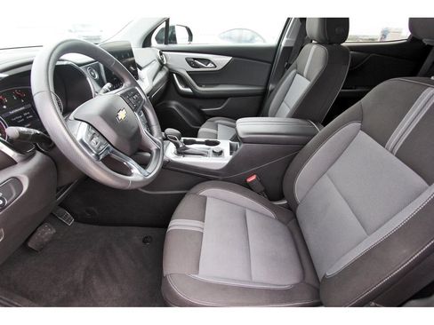Used 2024 Chevrolet Blazer LT w/ Convenience Package FWD image 6