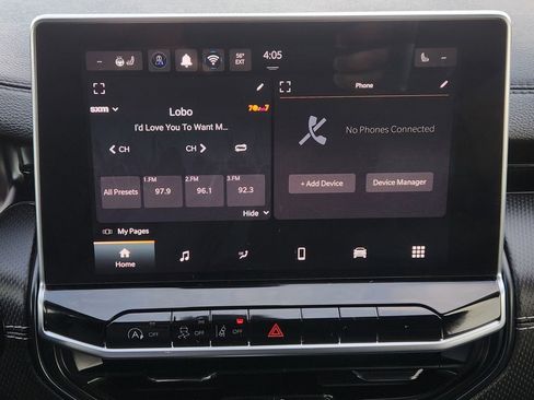 Used 2024 Jeep Compass Latitude w/ Convenience Group image 18