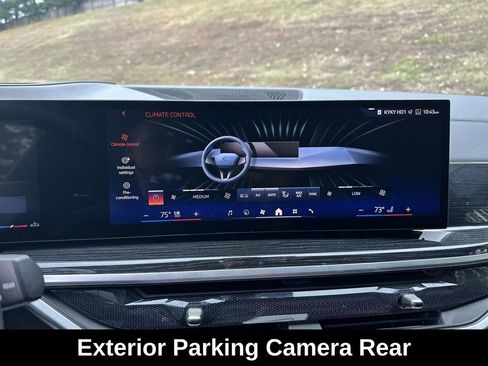 Used 2024 BMW X5 xDrive40i w/ M Sport Package image 27