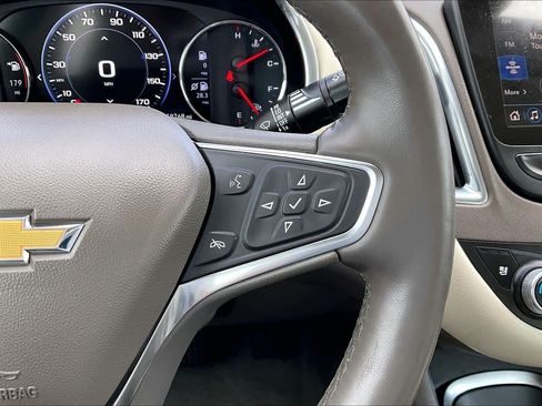 Used 2024 Chevrolet Malibu LT FWD image 25