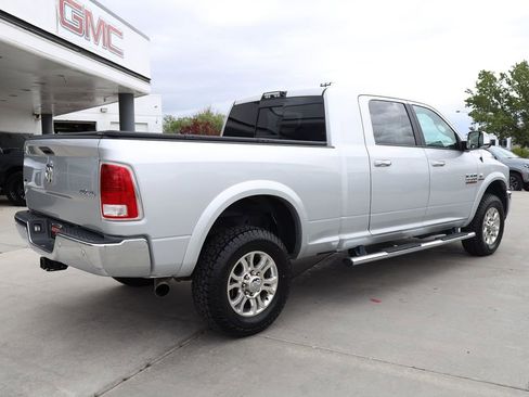 Used 2018 RAM 3500 Laramie AWD/4WD image 6