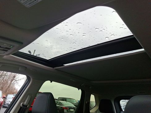 Certified 2023 Nissan Rogue SL w/ SL Premium Package image 14