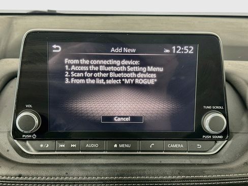 Used 2025 Nissan Rogue SV AWD/4WD image 22