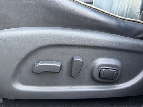 Used 2018 INFINITI QX60 FWD w/ Deluxe Technology Package image 14