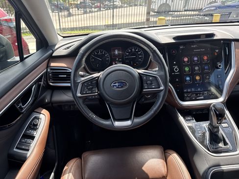 Used 2024 Subaru Outback Touring AWD/4WD image 11